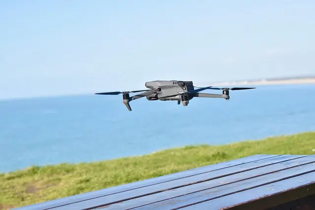 Gadgets Hitech Incontournables pour les Passionnés de Technologie