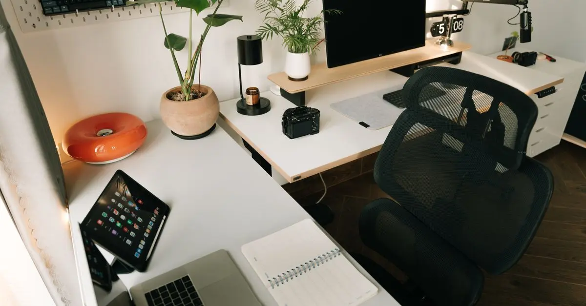 Les meilleurs gadgets hitech indispensables pour votre bureau