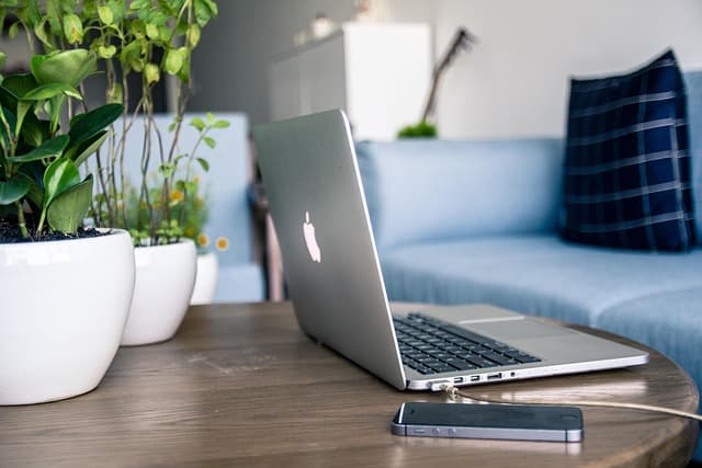 Les gadgets hitech qui améliorent votre télétravail